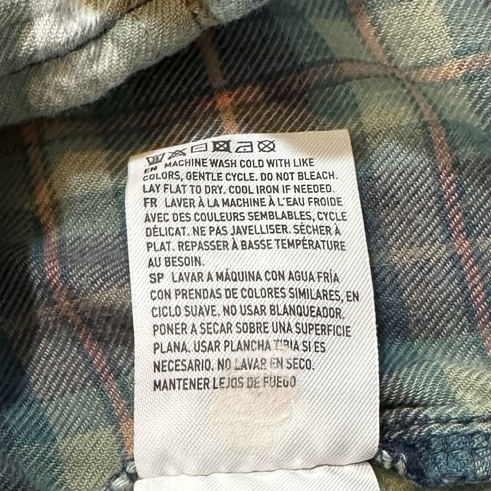 AEO Flannel Plaid Patchwork Button Down Cropped S… - image 11